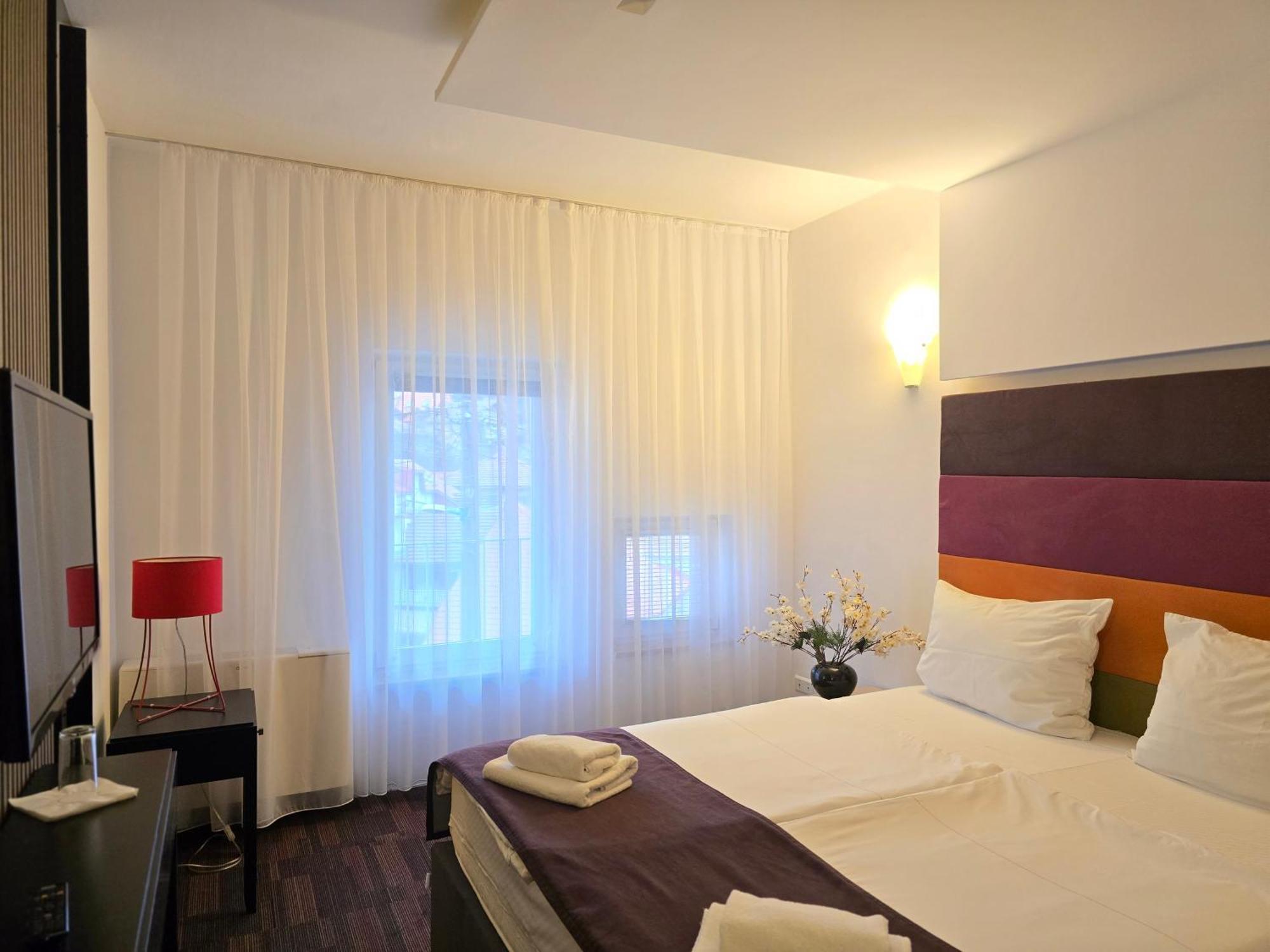 Hotel Hecco Saraievo Exterior foto